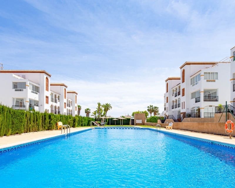 2 sovrum Lägenhet till salu i Orihuela Costa med pool - 174 900 € (Ref: 10045947)