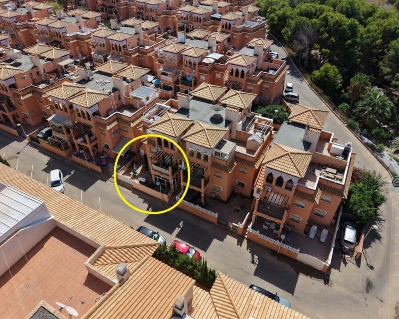 2 bedroom Apartment for sale in Playa Flamenca with pool - € 185,000 (Ref: 10057322)