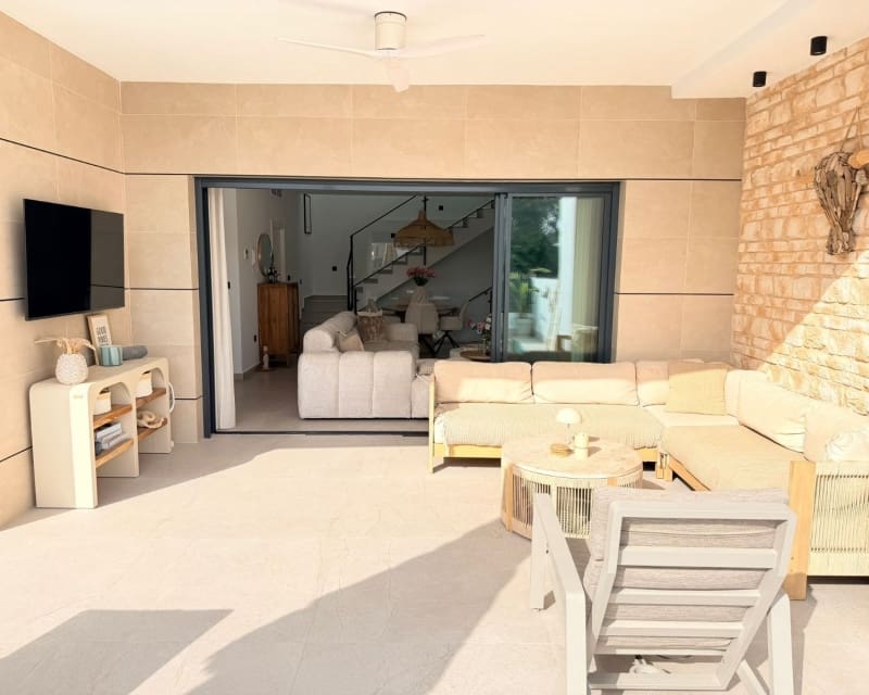 3 soverom Villa til salgs i Dolores med svømmebasseng - € 440 000 (Ref: 10057324)