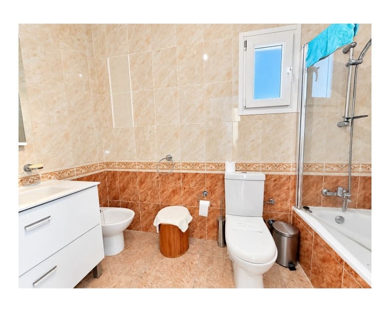 4 soveværelse Villa til salg i San Fulgencio med swimmingpool garage - € 375.000 (Ref: 10057326)