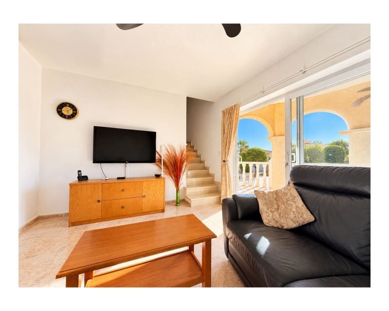 4 soveværelse Villa til salg i San Fulgencio med swimmingpool garage - € 375.000 (Ref: 10057326)
