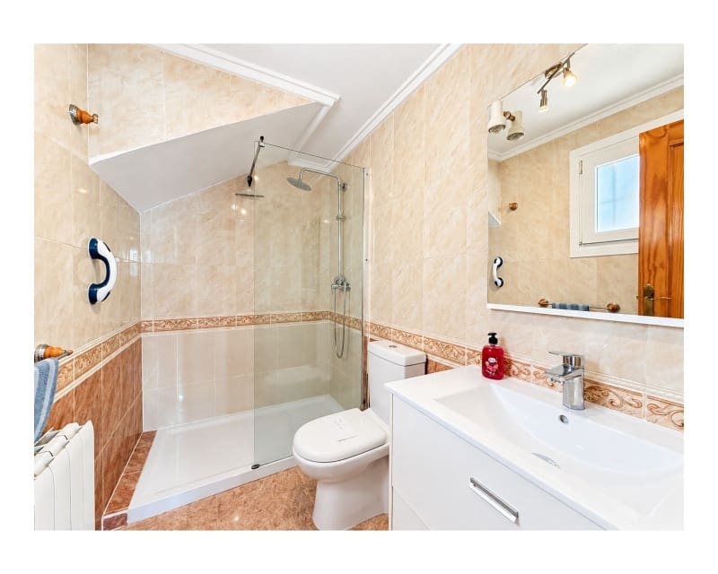 4 soveværelse Villa til salg i San Fulgencio med swimmingpool garage - € 375.000 (Ref: 10057326)
