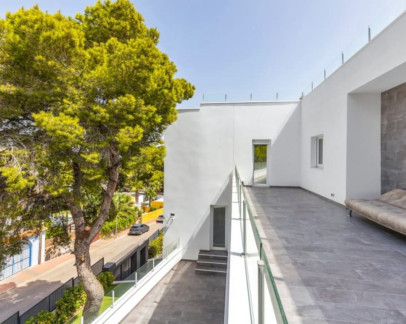 5 Zimmer Villa zu verkaufen in Los Balcones mit Pool Garage - 849.000 € (Ref: 10057328)