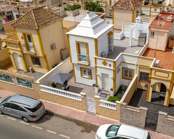 3 bedroom Townhouse for sale in El Chaparral - La Siesta - La Torreta, Torrevieja with pool - € 199,000 (Ref: 10057330)