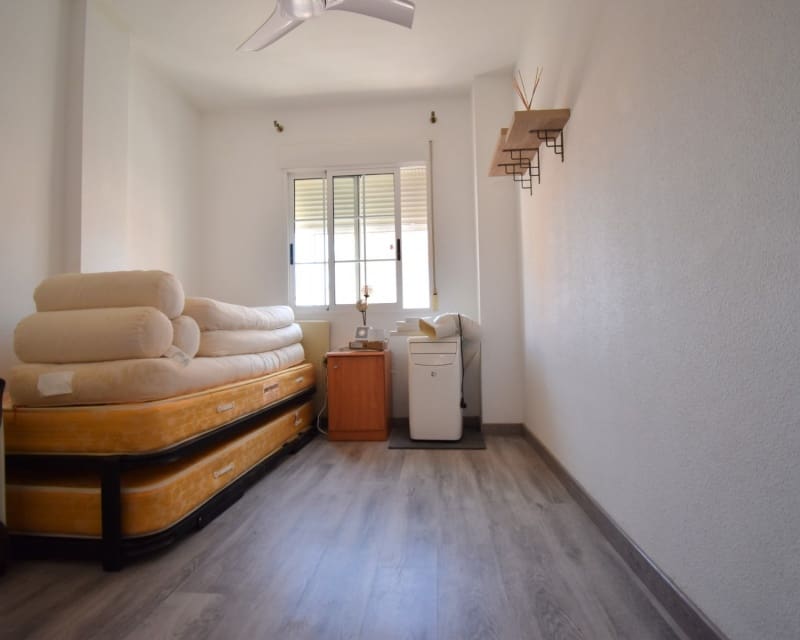 3 soveværelse Villa til salg i Playa Flamenca med swimmingpool garage - € 429.000 (Ref: 10076803)