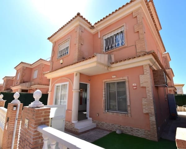 3 soveværelse Villa til salg i Playa Flamenca, Orihuela med swimmingpool garage - € 429.000 (Ref: 10076803)