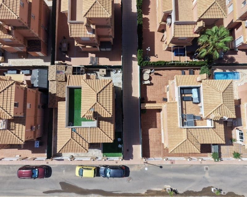 3 soveværelse Villa til salg i Playa Flamenca med swimmingpool garage - € 429.000 (Ref: 10076803)
