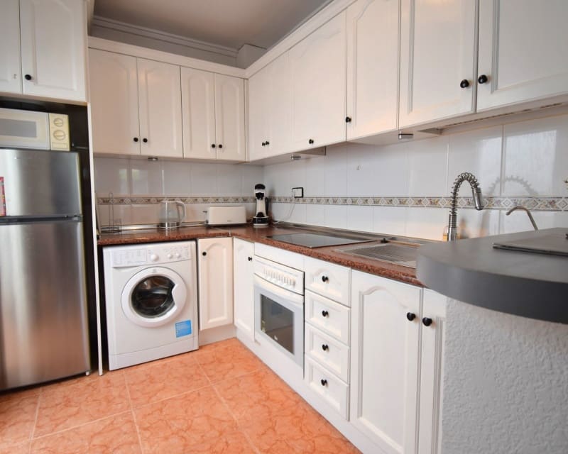 2 soveværelse Villa til salg i Playa Flamenca med swimmingpool - € 180.000 (Ref: 10076804)