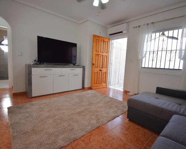 2 soverom Villa til salgs i Playa Flamenca, Orihuela med svømmebasseng - € 180 000 (Ref: 10076804)