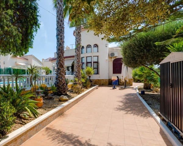 3 quarto Moradia para venda em La Marina, Elche / Elx com piscina - 399 000 € (Ref: 10076805)