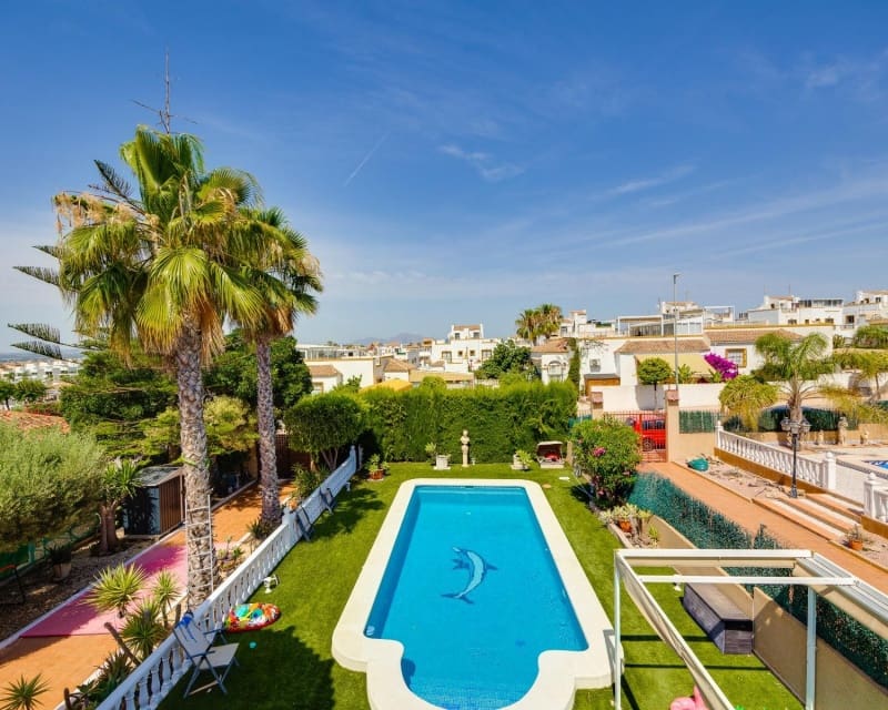 3 quarto Moradia para venda em La Marina com piscina - 399 000 € (Ref: 10076805)