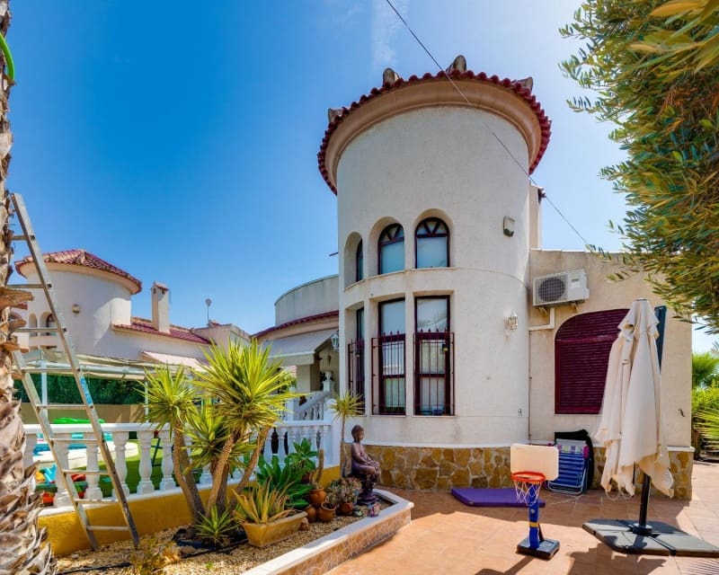 3 quarto Moradia para venda em La Marina com piscina - 399 000 € (Ref: 10076805)
