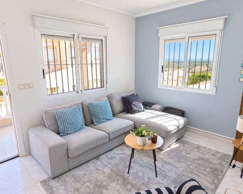 3 quarto Moradia para venda em La Marquesa com piscina - 295 000 € (Ref: 10076806)