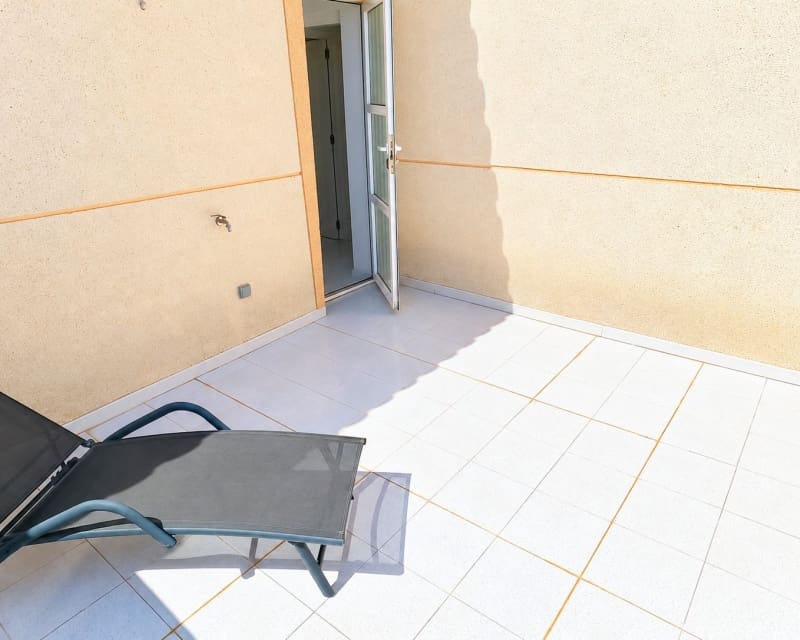3 quarto Moradia para venda em La Marquesa com piscina - 295 000 € (Ref: 10076806)