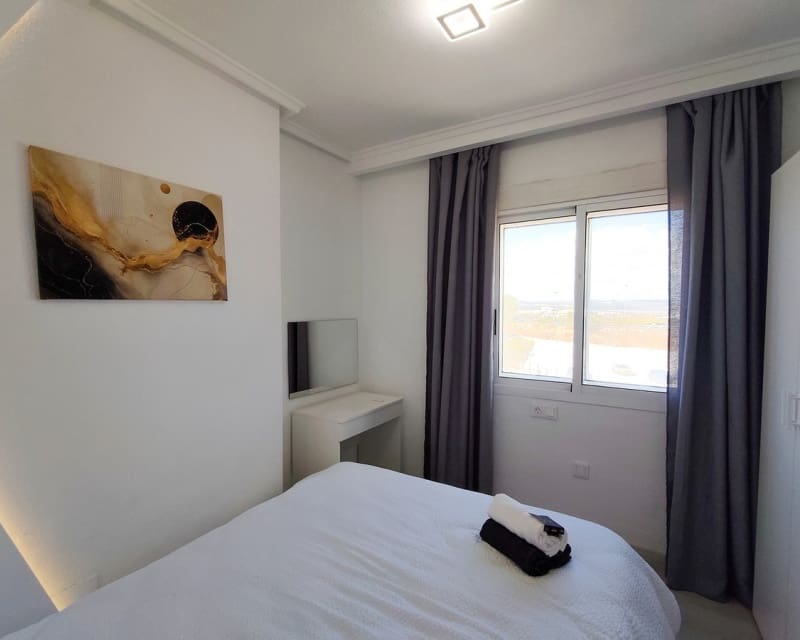 3 bedroom Apartment for sale in Torrevieja - € 185,500 (Ref: 10078637)