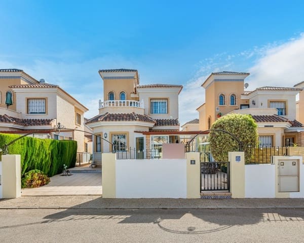 3 bedroom Villa for sale in El Raso, Guardamar del Segura with pool - € 290,000 (Ref: 10078638)