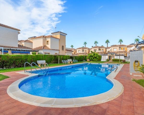 3 bedroom Villa for sale in El Raso, Guardamar del Segura with pool - € 290,000 (Ref: 10078638)