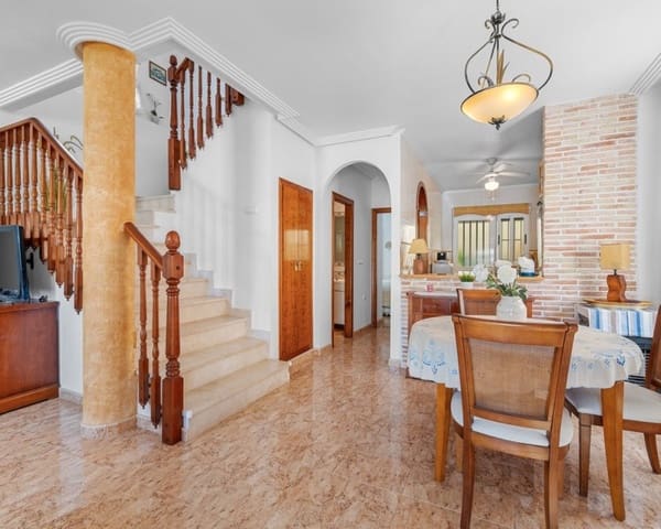 3 bedroom Villa for sale in El Raso, Guardamar del Segura with pool - € 290,000 (Ref: 10078638)