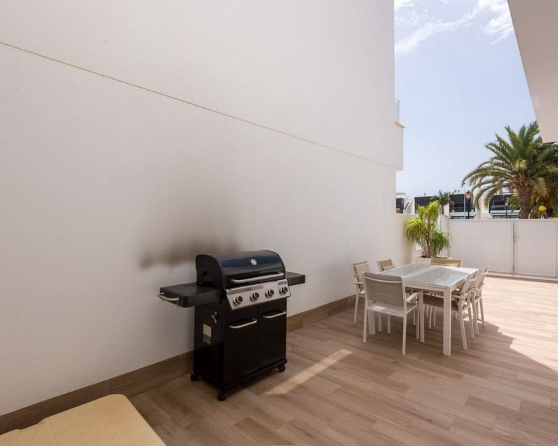 3 sovrum Villa till salu i San Pedro del Pinatar med pool - 400 000 € (Ref: 10078641)