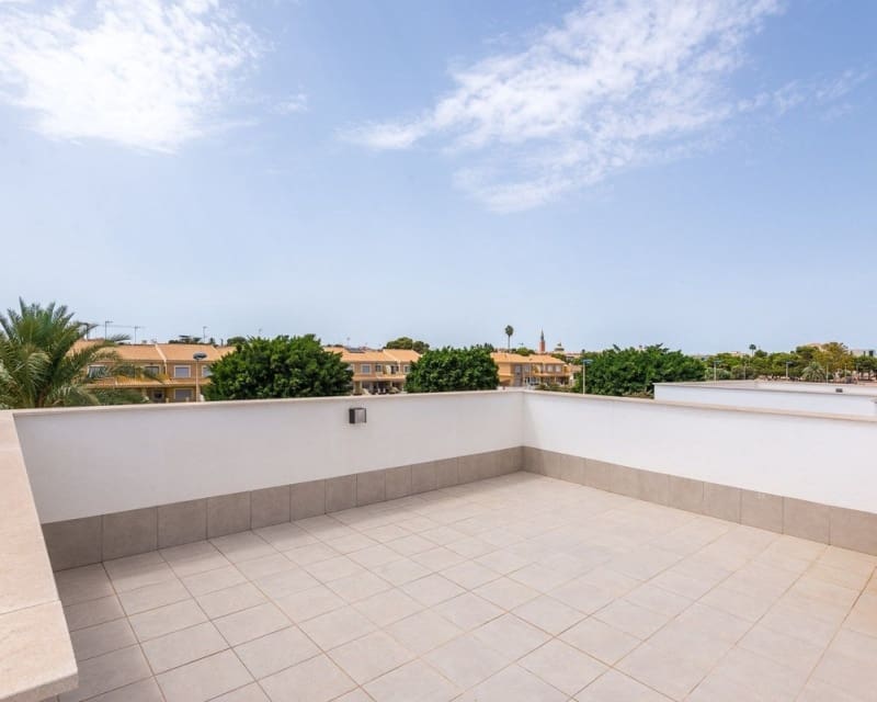 3 sovrum Villa till salu i San Pedro del Pinatar med pool - 400 000 € (Ref: 10078641)