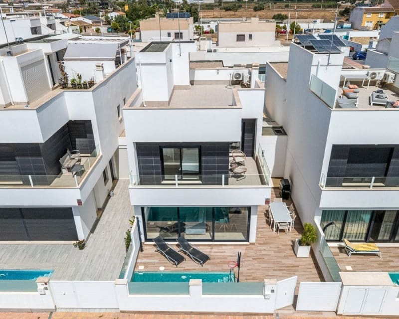 3 sovrum Villa till salu i San Pedro del Pinatar med pool - 400 000 € (Ref: 10078641)