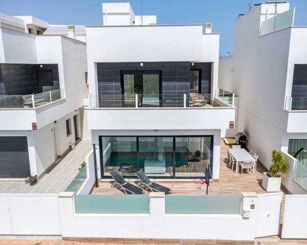 3 sovrum Villa till salu i San Pedro del Pinatar ciudad, San Pedro del Pinatar med pool - 400 000 € (Ref: 10078641)