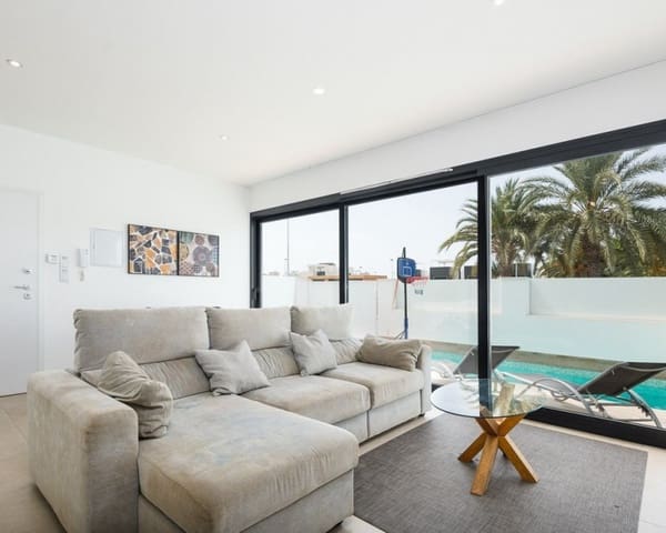 3 sovrum Villa till salu i San Pedro del Pinatar ciudad, San Pedro del Pinatar med pool - 400 000 € (Ref: 10078641)