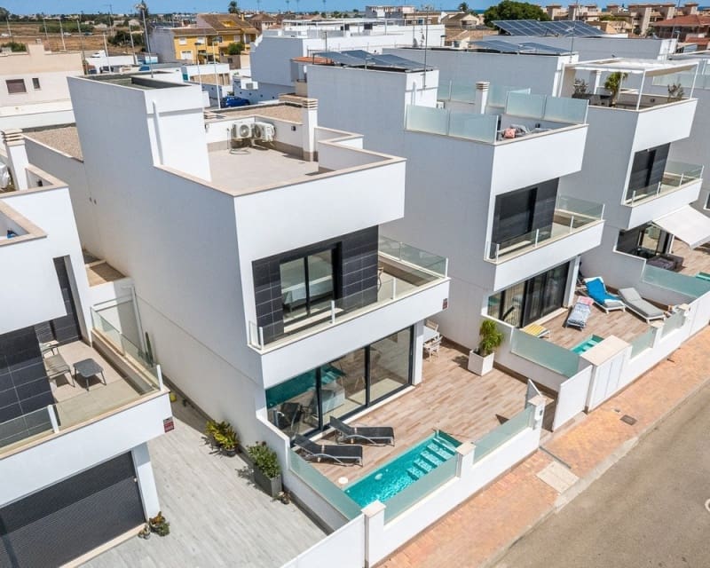 3 sovrum Villa till salu i San Pedro del Pinatar med pool - 400 000 € (Ref: 10078641)