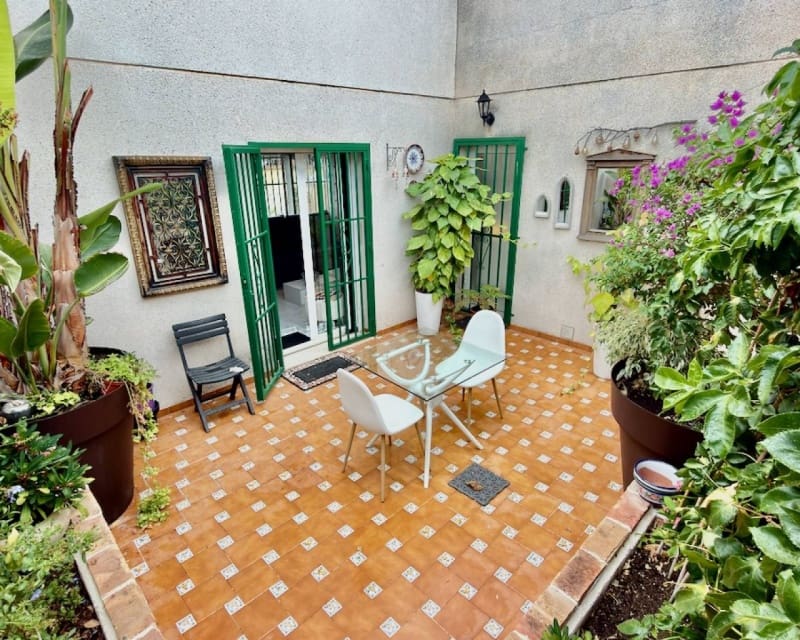 Chalet de 2 habitaciones en Ciudad Quesada en venta con piscina garaje - 220.000 € (Ref: 10078642)