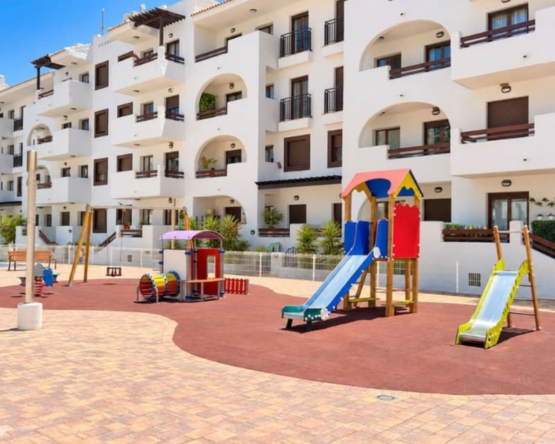 2 sovrum Lägenhet till salu i Los Alcazares med pool garage - 219 900 € (Ref: 10101467)