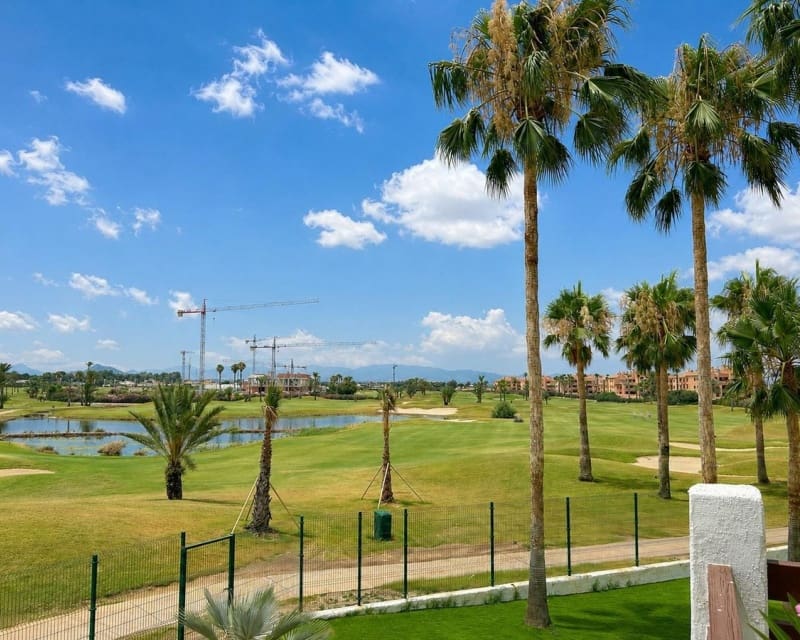 2 sovrum Lägenhet till salu i Los Alcazares med pool garage - 219 900 € (Ref: 10101467)