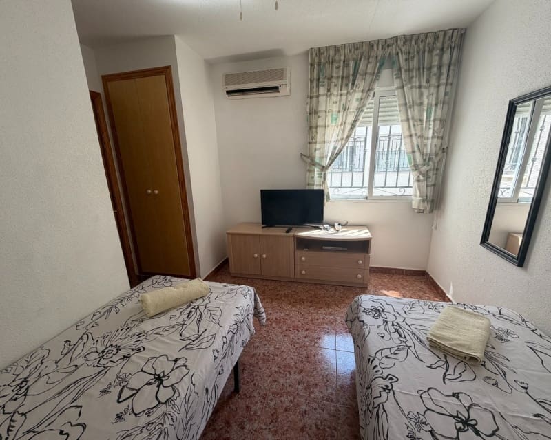 2 sypialnia Apartament na sprzedaż w Los Montesinos z basenem - 132 000 € (Ref: 10101470)