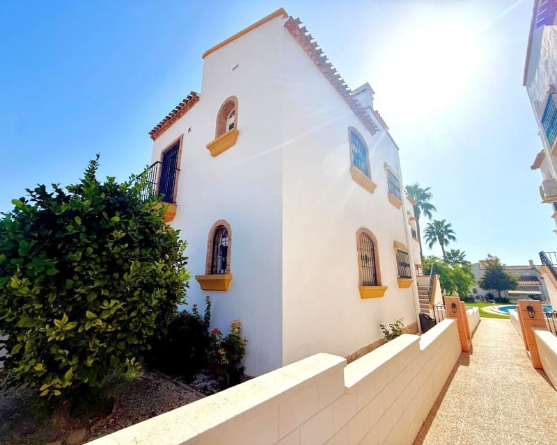 2 bedroom Apartment for sale in Villamartin with pool garage - € 225,000 (Ref: 10101474)
