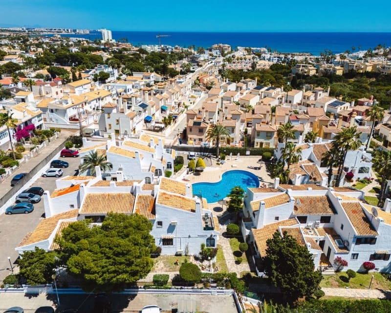 3 camera da letto Casa in vendita in Cabo Roig con piscina - 220.000 € (Rif: 10101475)