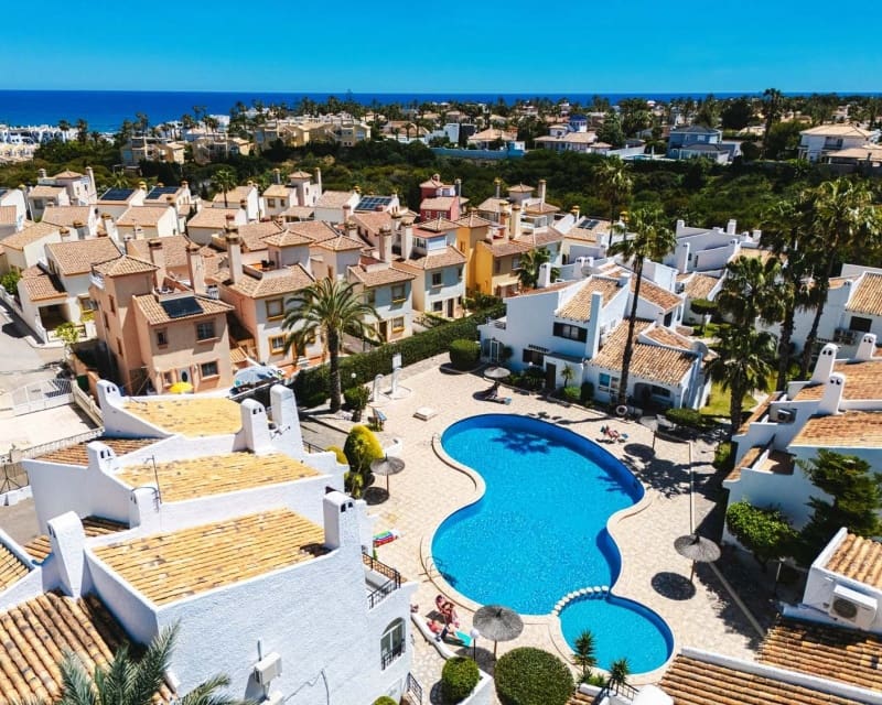 3 camera da letto Casa in vendita in Cabo Roig con piscina - 220.000 € (Rif: 10101475)