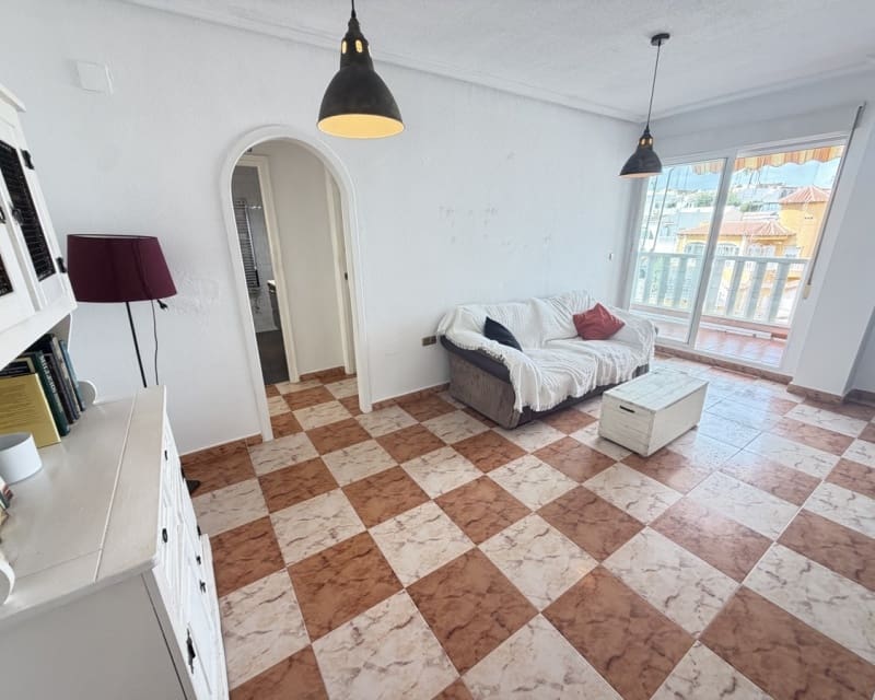 2 makuuhuone Huoneisto myytävänä paikassa Villamartin mukana uima-altaan - 139 995 € (Ref: 10101476)