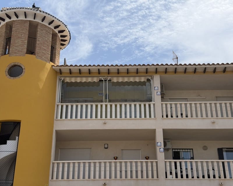 2 makuuhuone Huoneisto myytävänä paikassa Villamartin mukana uima-altaan - 139 995 € (Ref: 10101476)