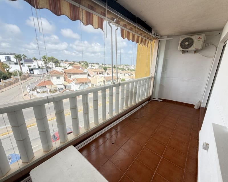 2 makuuhuone Huoneisto myytävänä paikassa Villamartin mukana uima-altaan - 139 995 € (Ref: 10101476)