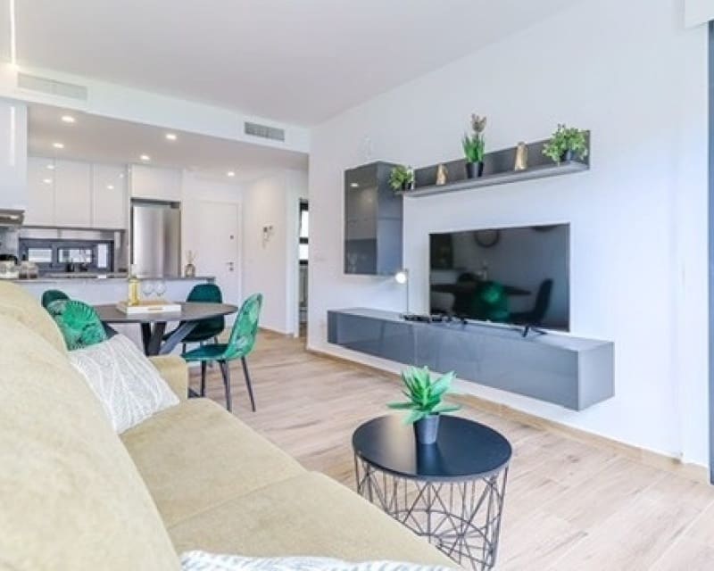 2 soverom Leilighet til salgs i Villamartin med svømmebasseng garasje - € 239 000 (Ref: 10101490)