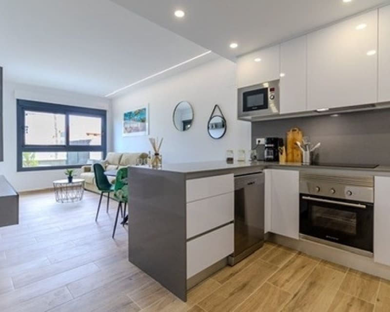 2 soverom Leilighet til salgs i Villamartin med svømmebasseng garasje - € 239 000 (Ref: 10101490)