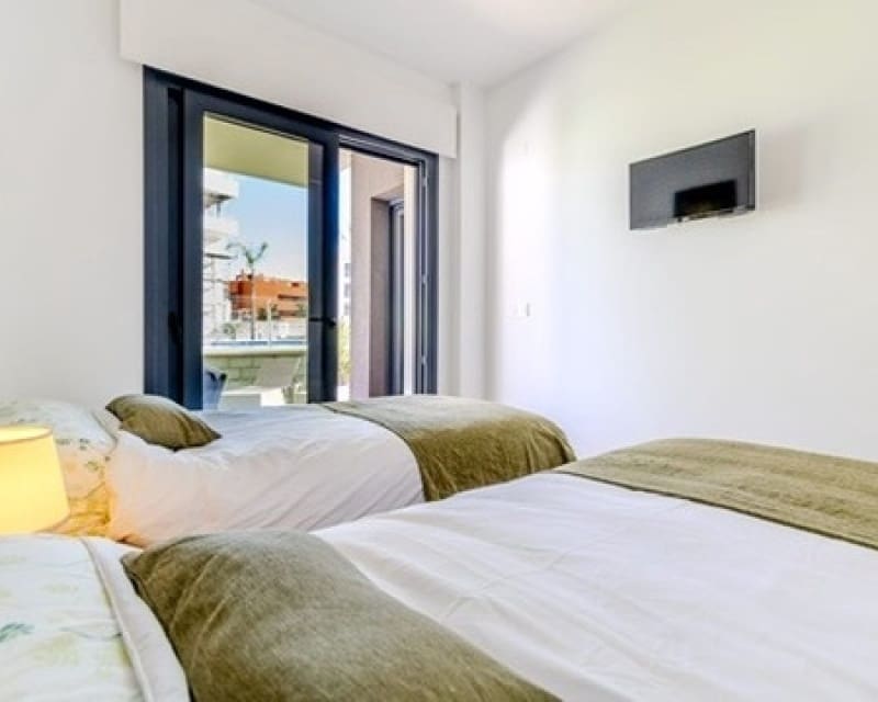 2 soverom Leilighet til salgs i Villamartin med svømmebasseng garasje - € 239 000 (Ref: 10101490)