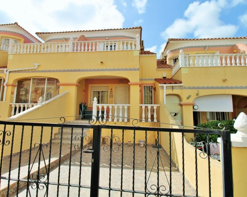 2 chambre Maison de Ville à vendre à Villamartin avec piscine garage - 159 900 € (Ref: 10101491)