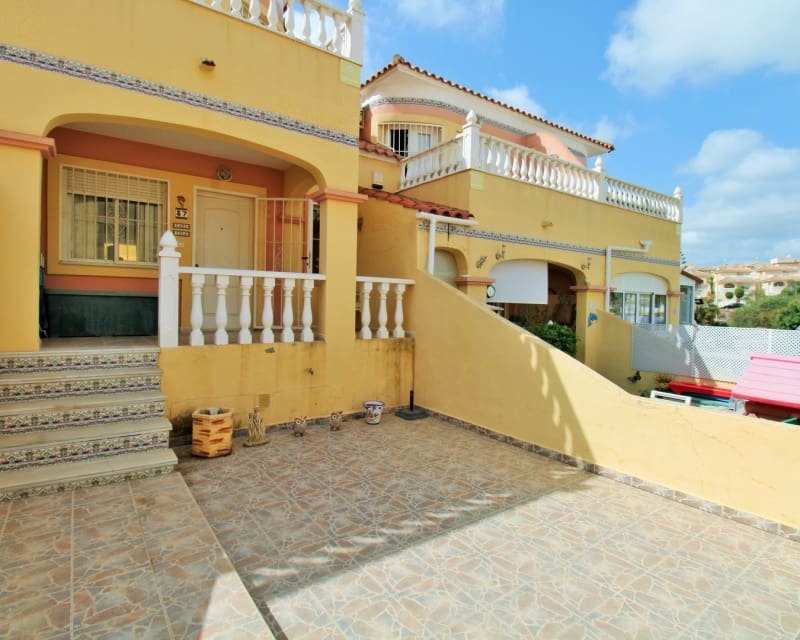 2 chambre Maison de Ville à vendre à Villamartin avec piscine garage - 159 900 € (Ref: 10101491)