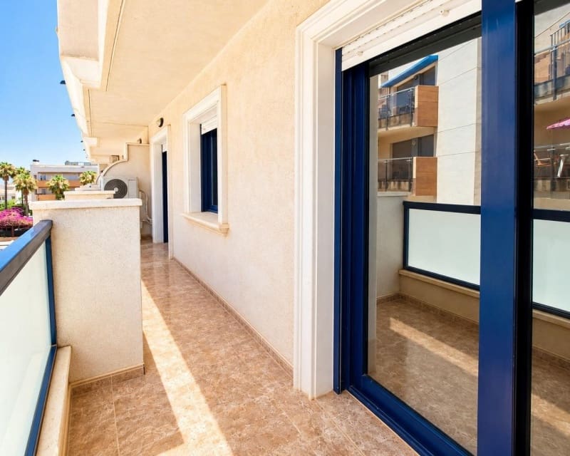 2 sovrum Lägenhet till salu i Cabo Roig med pool - 189 000 € (Ref: 10101492)