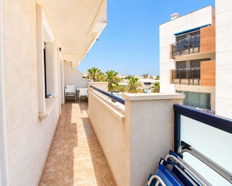 2 sovrum Lägenhet till salu i Cabo Roig med pool - 189 000 € (Ref: 10101492)