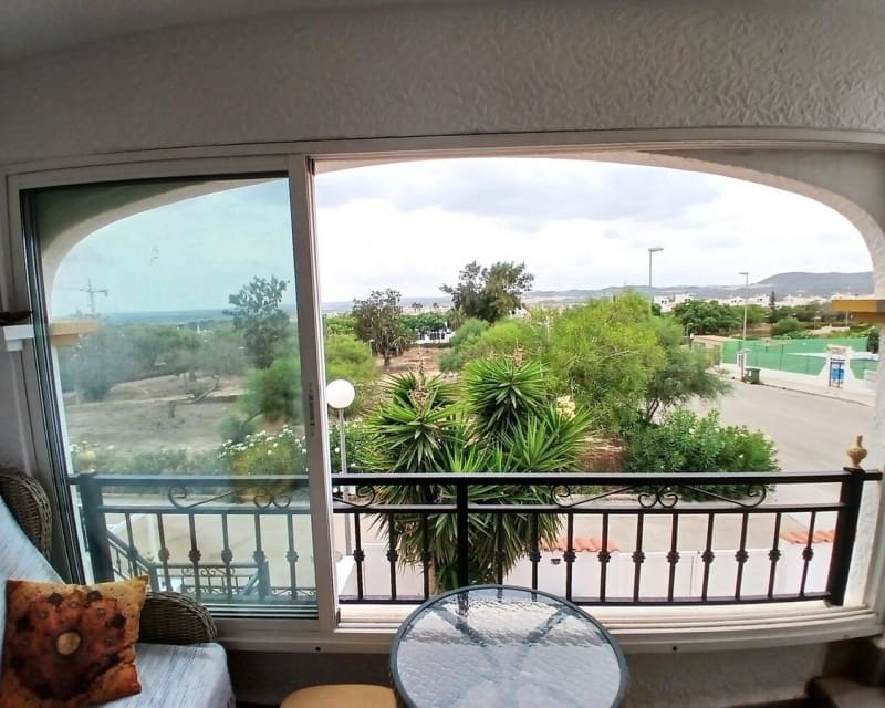 2 quarto Apartamento para venda em Los Montesinos com piscina - 142 550 € (Ref: 10101493)