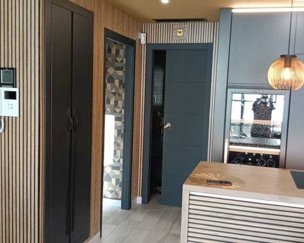 3 Zimmer Villa zu verkaufen in Cabo Roig, Orihuela mit Pool Garage - 570.000 € (Ref: 10101495)