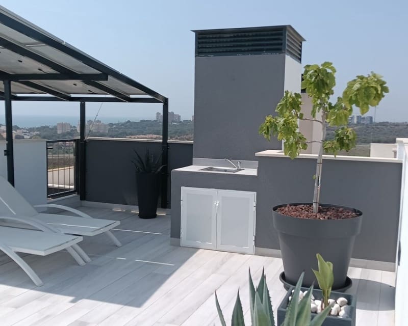 3 Zimmer Villa zu verkaufen in Cabo Roig mit Pool Garage - 570.000 € (Ref: 10101495)