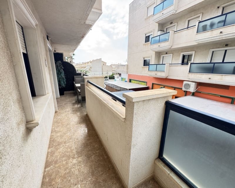2 sovrum Lägenhet till salu i Cabo Roig med pool garage - 189 995 € (Ref: 10101497)