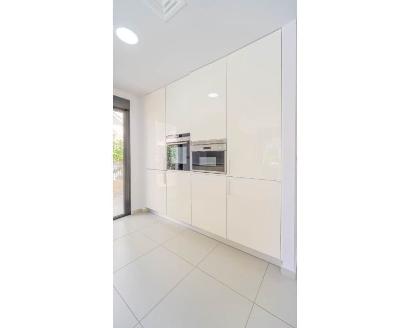 3 camera da letto Villa in vendita in Pueblo Bravo con piscina garage - 458.900 € (Rif: 10101498)